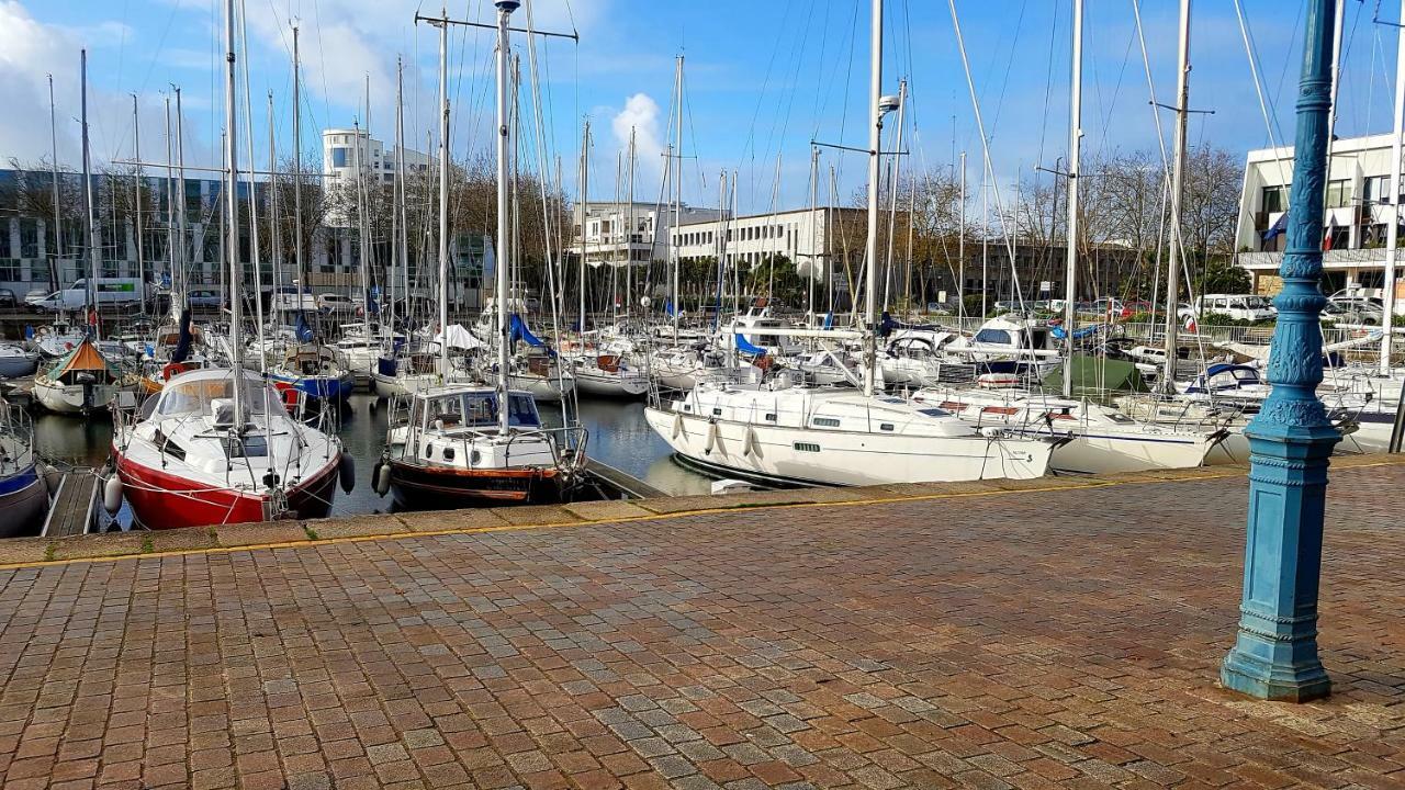 Le P'Tit Atelier, Terrasse Privative Apartment Lorient Exterior photo